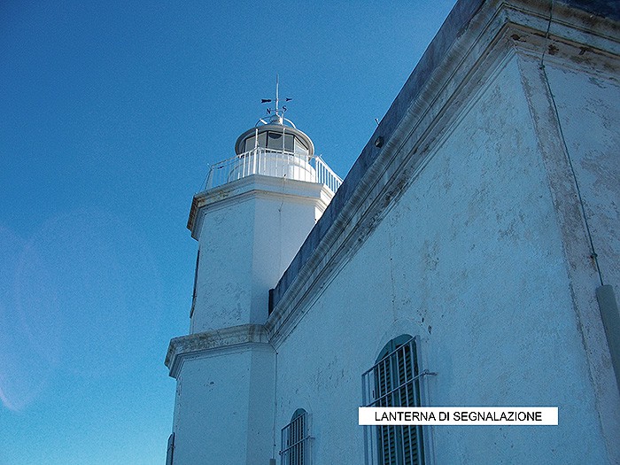 Isola d’Elba – Faro di Punta Polveraia