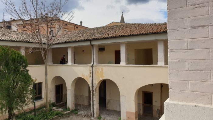 Sulmona (AQ) – Caserma De Amicis