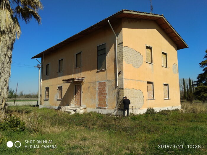 Tivoli (RM) – Ex Azienda Agricola Cesurni