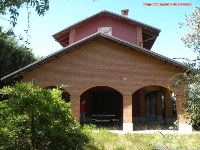 Mongardino (AT) – Fabbricato e terreno