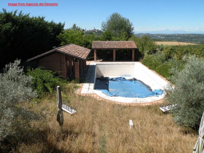 Mongardino (AT) – Fabbricato e terreno