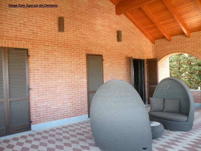 Mongardino (AT) – Fabbricato e terreno