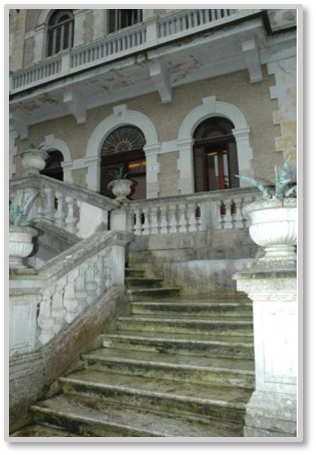 Loreto (AN) – Villa «Bonci» ed aliquote pertinenziali