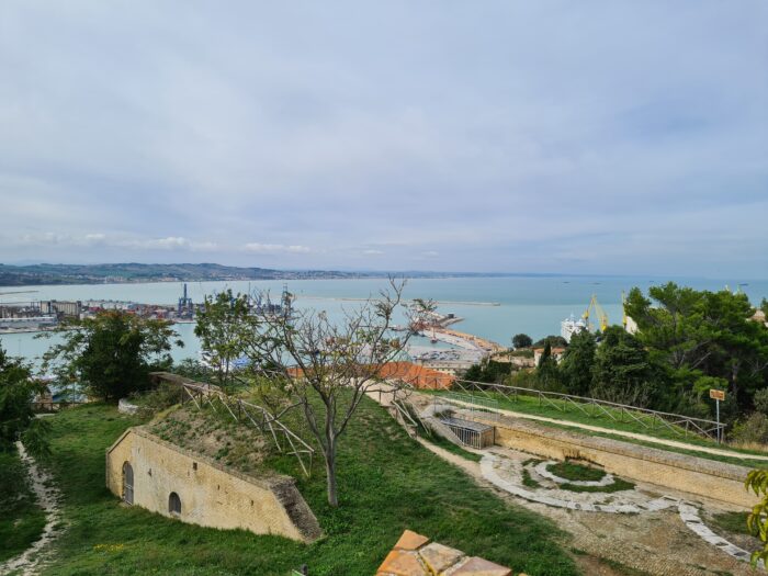 Ancona (AN)- Faro Colle dei Cappuccini