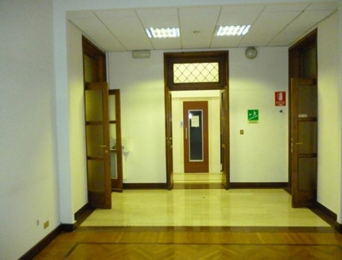 IMPERIA – Edificio cielo/terra sito in Via felice Cascione, 39