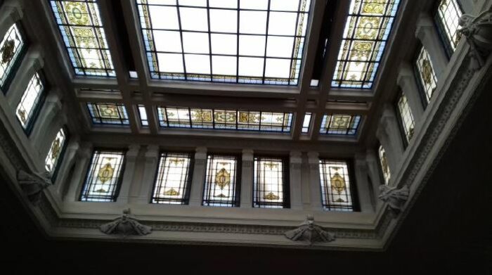 NOVARA – Edificio cielo/terra sito in Via Negroni, 6-8