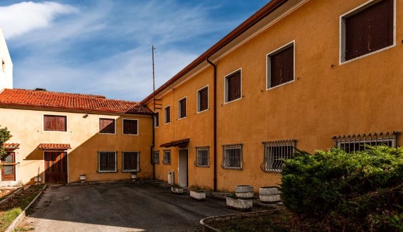 VITTORIO VENETO (TV) – PALAZZO MARINOTTI