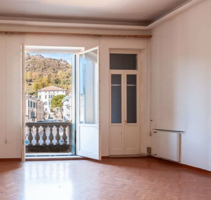 VITTORIO VENETO (TV) – PALAZZO DORO ALTAN