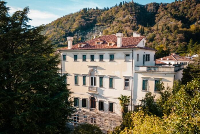 VITTORIO VENETO (TV) – PALAZZO DORO ALTAN