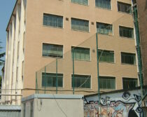 vista facciata sul retro