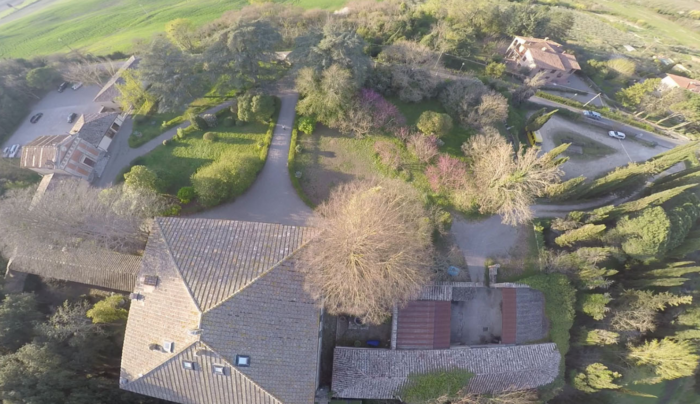 Monteriggioni (SI) – Villa Parigini