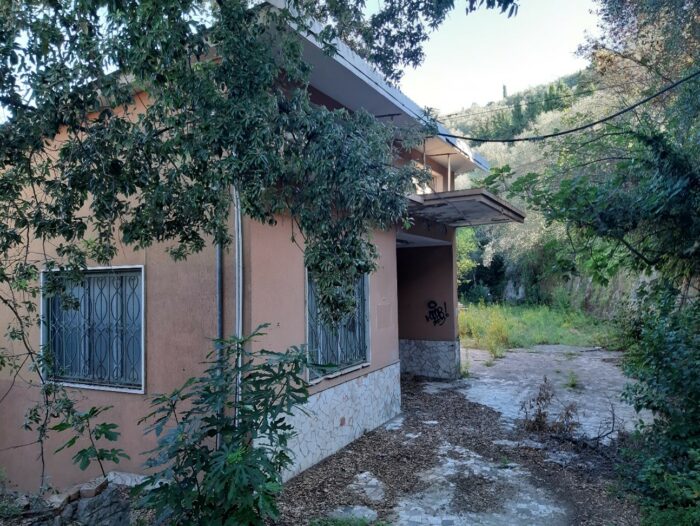 LERICI (SP) – EX ISTITUTO ALBERGHIERO