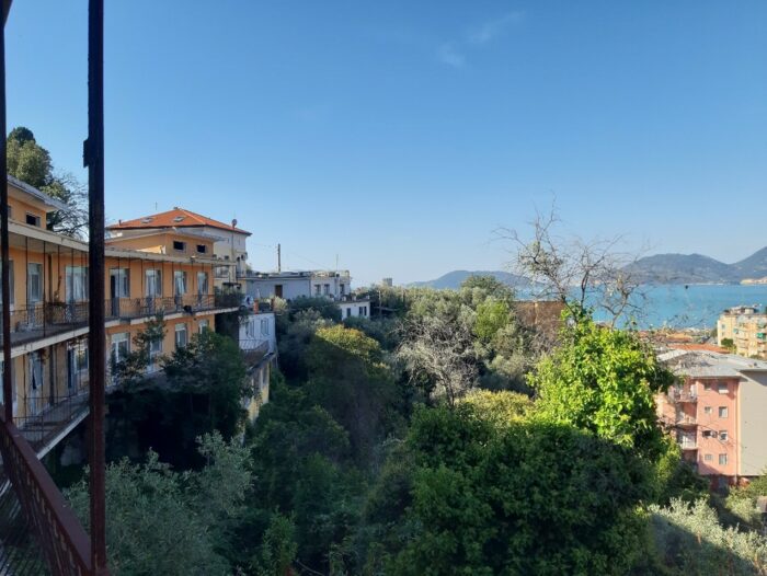 LERICI (SP) – EX ISTITUTO ALBERGHIERO