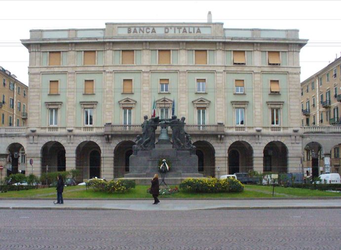 SAVONA (SV)- PALAZZO EX BANCA NAZIONALE PIAZZA MAMELI N.1