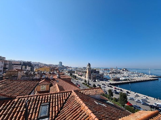 Trieste (TS) – Palazzo Vucetich