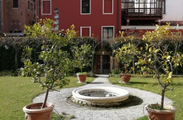 Venezia (VE) – Giardino e Locali Palazzo Ca’ Corner