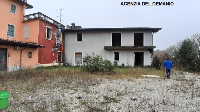 Montereale Valcellina (PN) – Villa Tonon