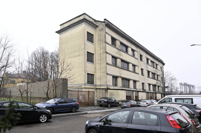 Milano (MI) – Ex Scuola di Via Zama