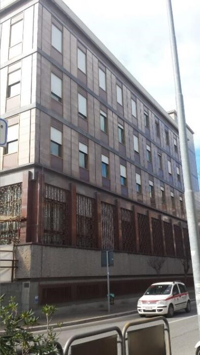PESARO (PU) – Edificio cielo-terra in Via G. Rossini n. 79