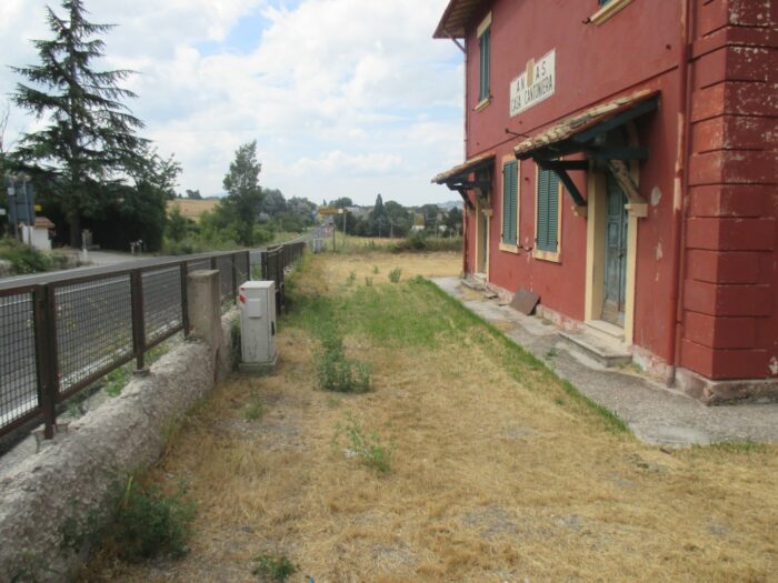 Gualdo Tadino (PG) – Ex casa cantoniera di Rigali