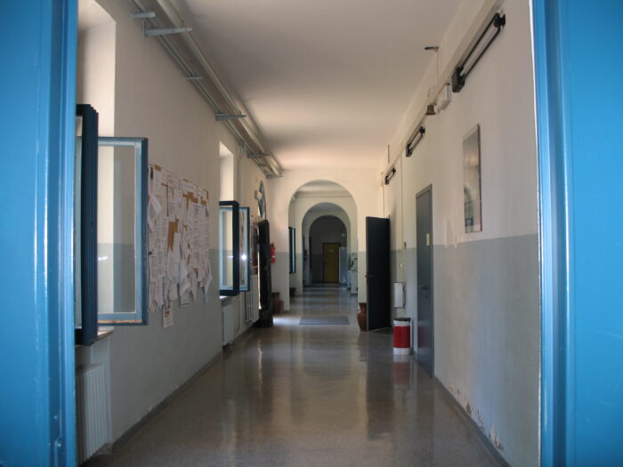 Ferrara (FE) – Complesso in Via Mayr