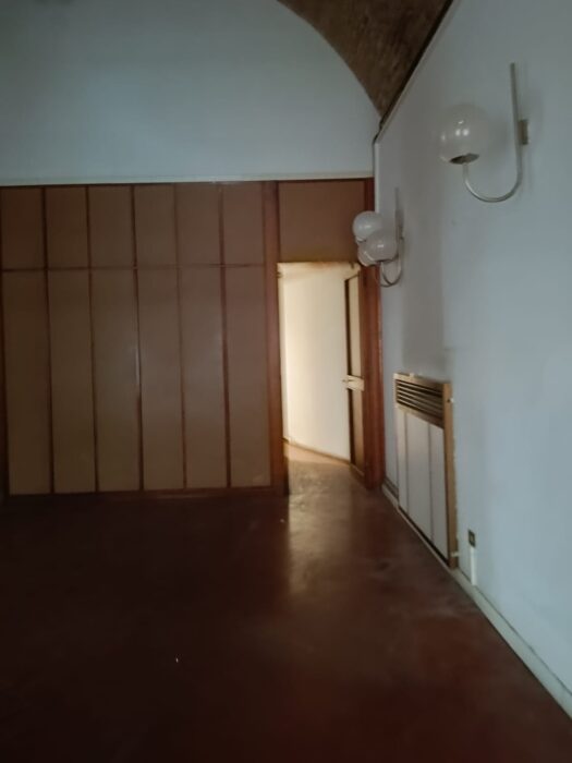 Todi (Pg) – Locali in Palazzo dei Priori (ex sede Banca Mps Spa)