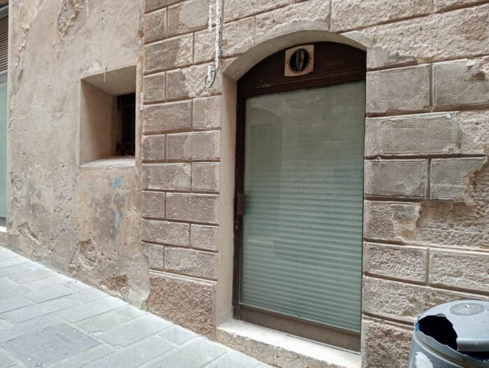 Todi (Pg) – Locali in Palazzo dei Priori (ex sede Banca Mps Spa)