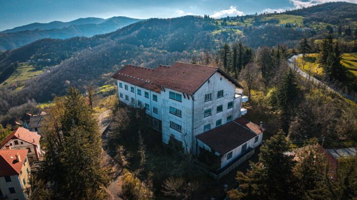 Crocefieschi (GE)- Dimora Storica