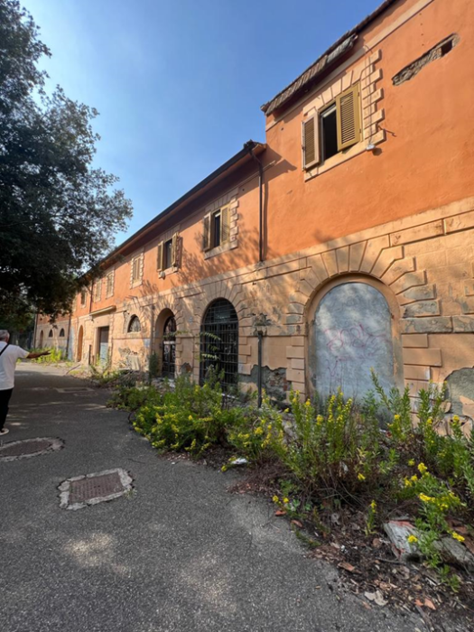Livorno (LI)- Villa Rodocanacchi e Foresteria via Monterotondo